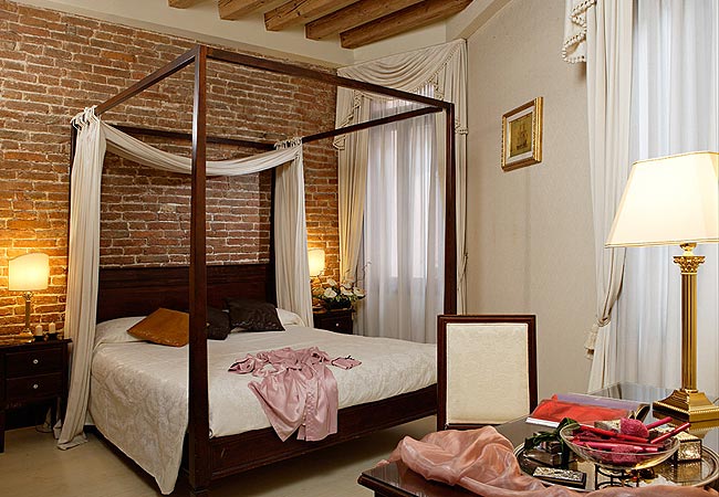 Gay-friendly boutique hotel Venice